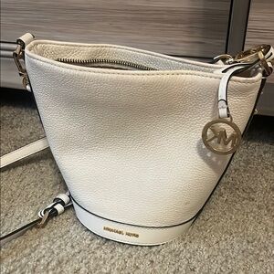 Michael Kors White Crossbody Bag with Gold Hardware